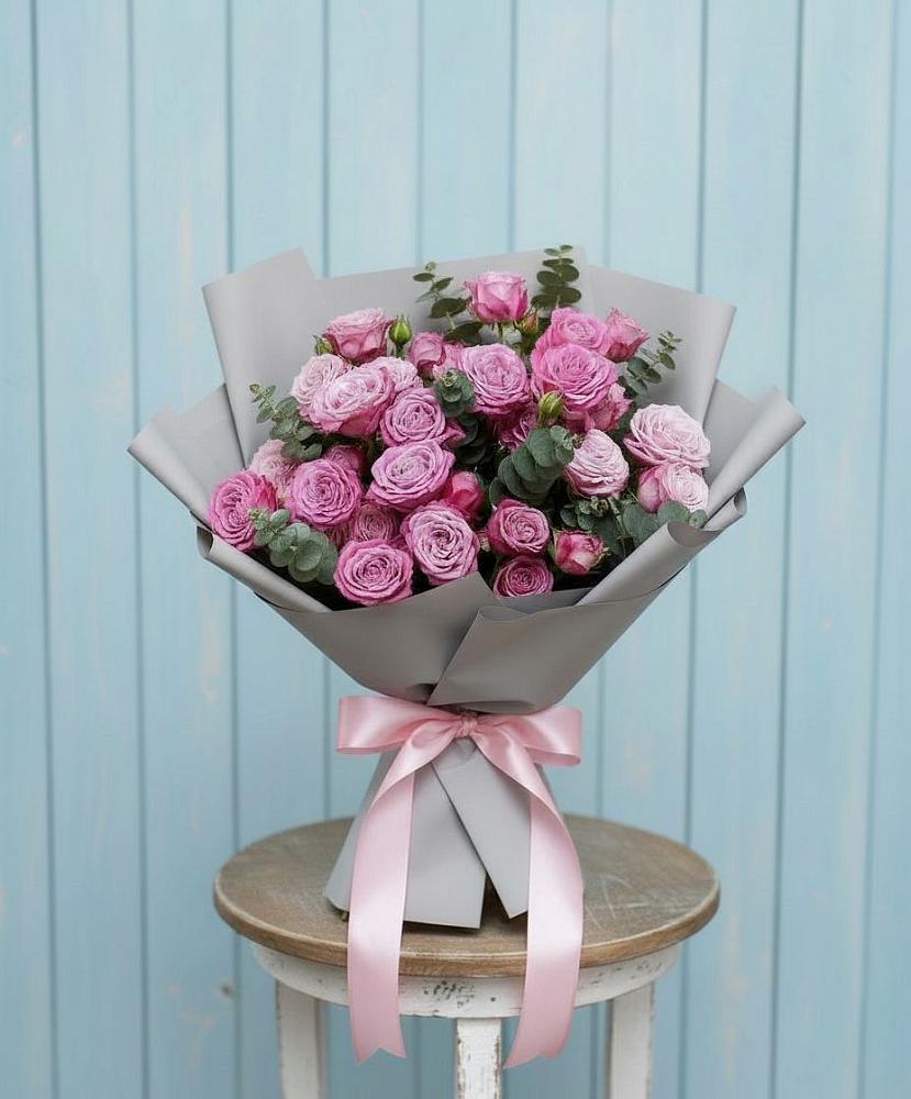 Букет цветов из: Розы в Октябрьском Московской области