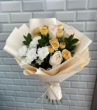 Букет цветов из:  Розы и Хризантемы в Октябрьском Московской области