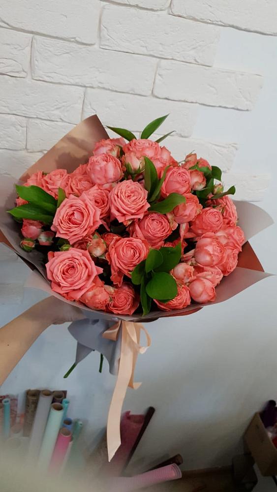 Букет цветов из: Розы в Октябрьском Московской области