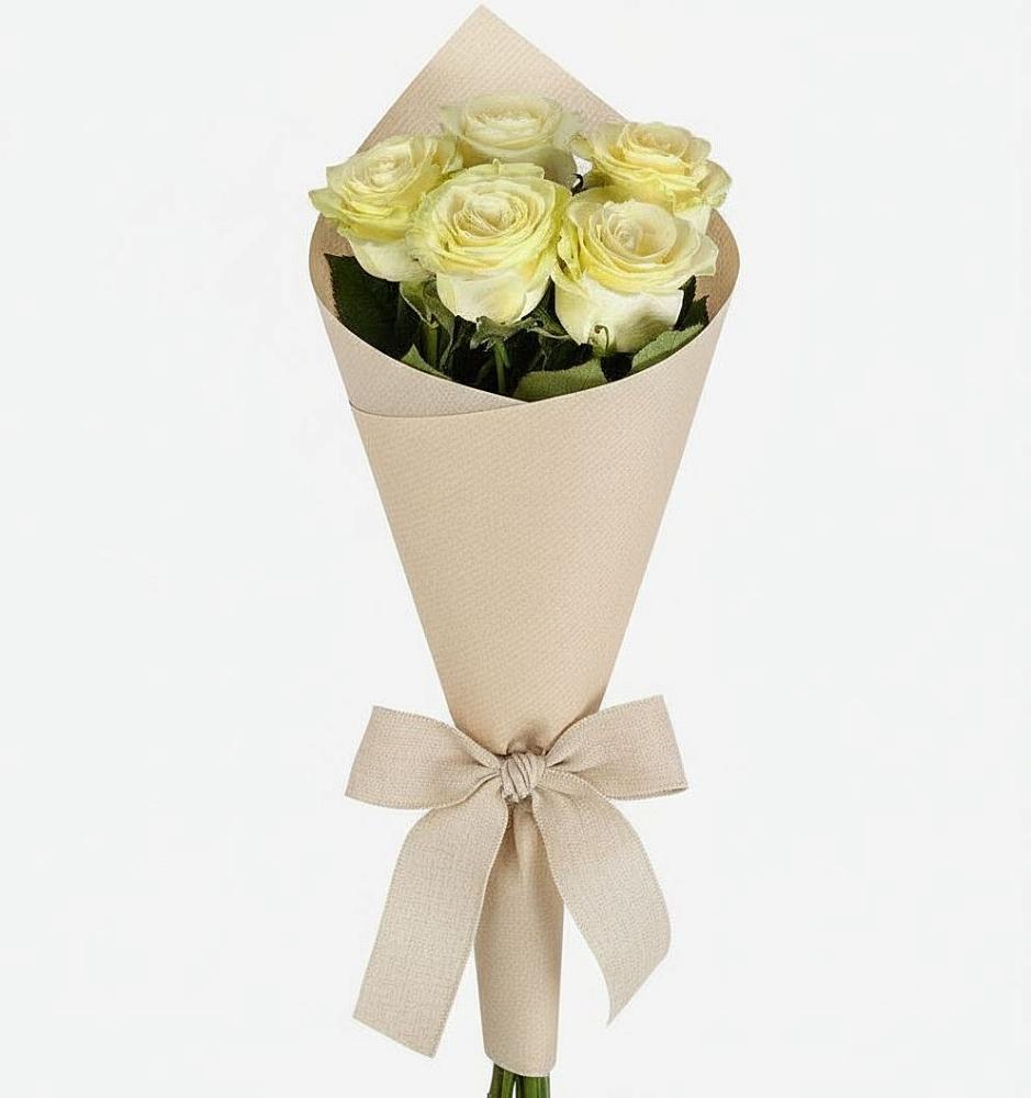 Букет цветов из: Розы в Октябрьском Московской области