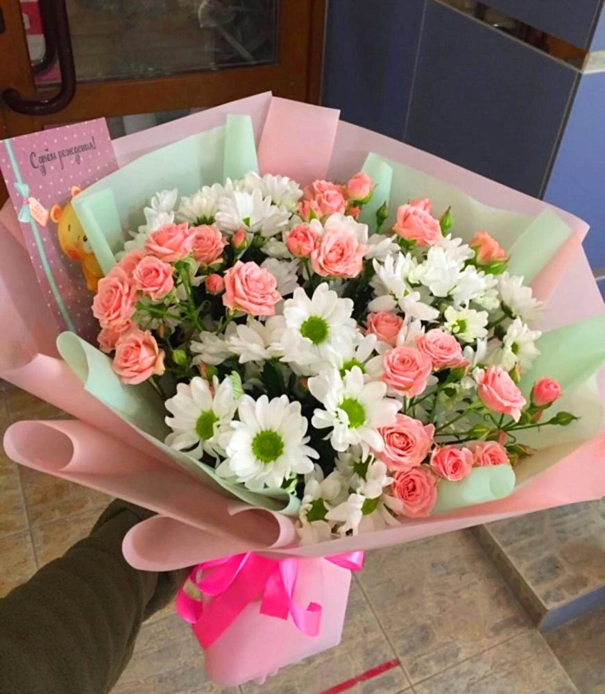 Букет цветов из: Розы и Хризантемы в Октябрьском Московской области