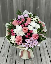 Букет цветов из:  Альстромерии, Гвоздики, Розы и Хризантемы в Октябрьском Московской области