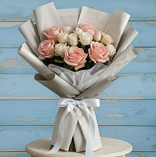 Букет цветов из:  Розы в Октябрьском Московской области