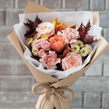 Букет цветов из:  Гвоздики, Хризантемы и Розы в Октябрьском Московской области