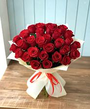Букет 29 Красных роз в Октябрьском Московской области
