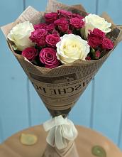 Букет цветов из:  Розы в Октябрьском Московской области
