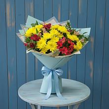 Букет цветов из:  Альстромерии и Хризантемы в Октябрьском Московской области