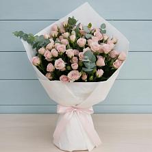Букет цветов из:  Розы в Октябрьском Московской области
