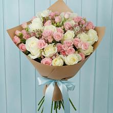 Букет цветов из:  Розы в Октябрьском Московской области